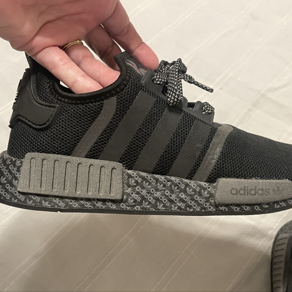 adidas nmd black